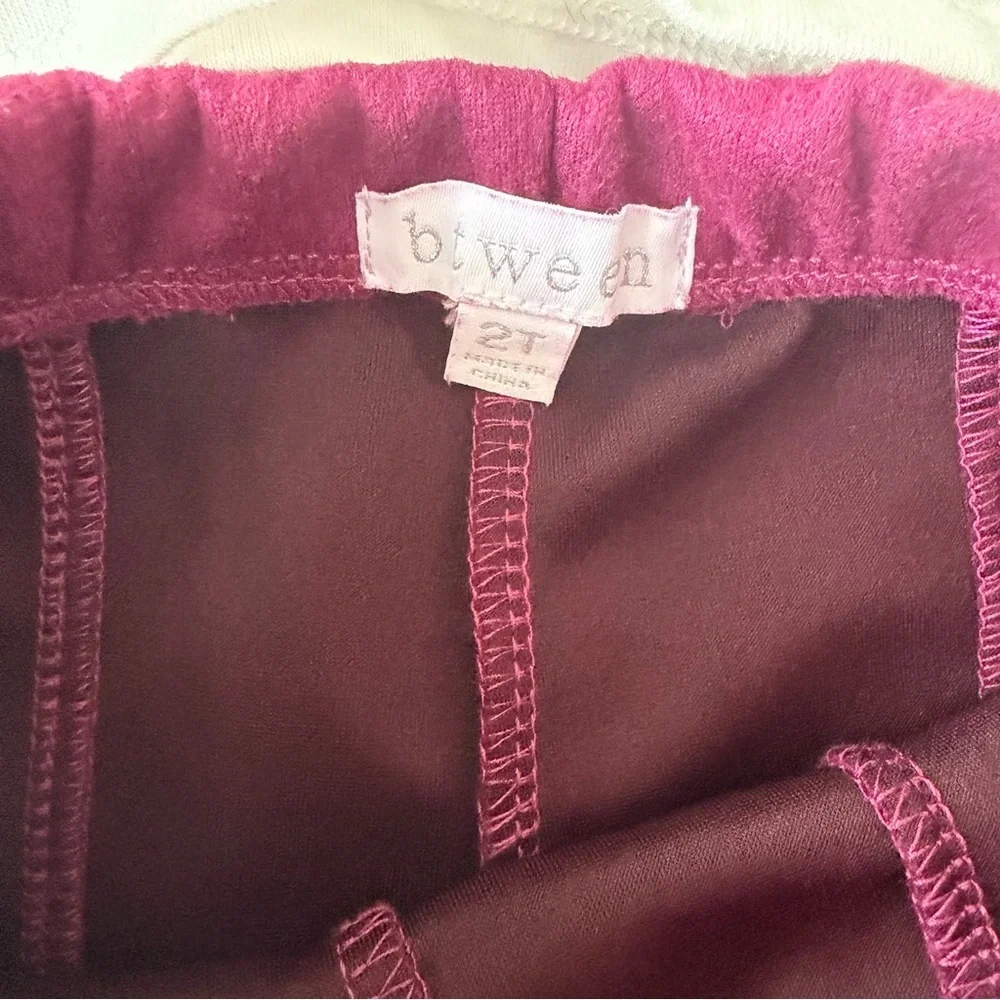 Btween Paris Graphic White Long Sleeve Top with Burgundy Flares 2T - Picture 4 of 6